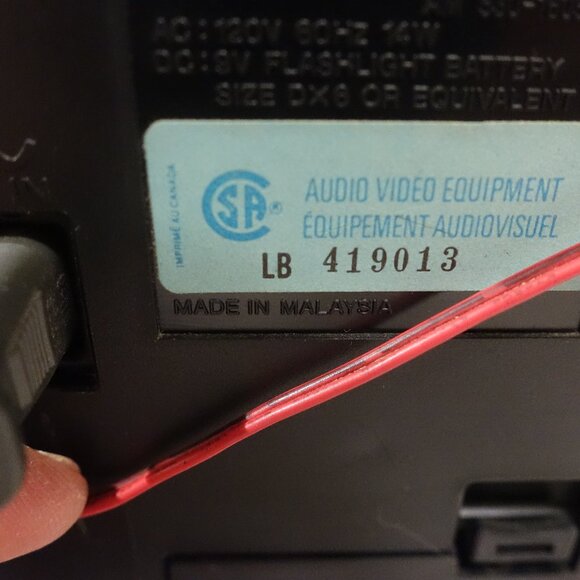 Vintage Sony CFS-1000 Stereo Cassette Recorder AM/FM Radio Boombox - Picture 13 of 14